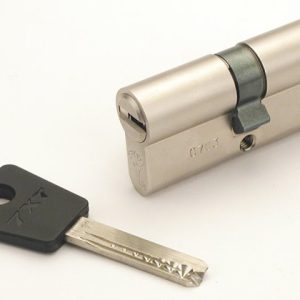 Κύλινδρος ασφαλείας MUL-T-LOCK 7X7 100mm (30x70 νίκελ)